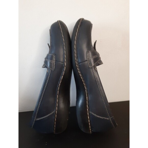 Clarks Collection Leather Slip-On Ultimate Comfort Shoes Ladies 10 Navy Loafers - Picture 5 of 9
